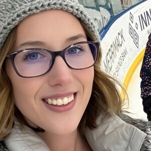 Meet your Posher, Angela